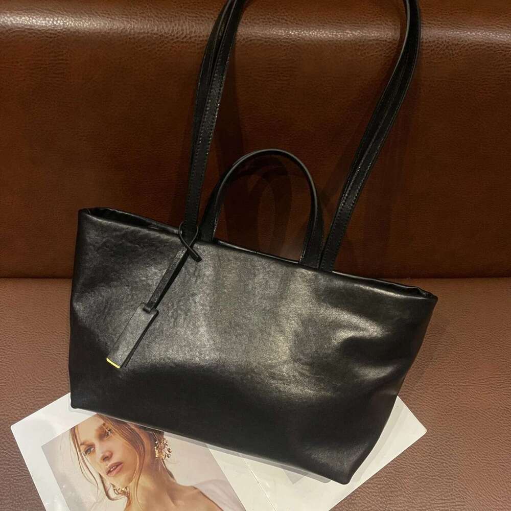 Genuine leather fashion Women's shoulder bag Designer high quality leisure large capacity ladies handbag Female