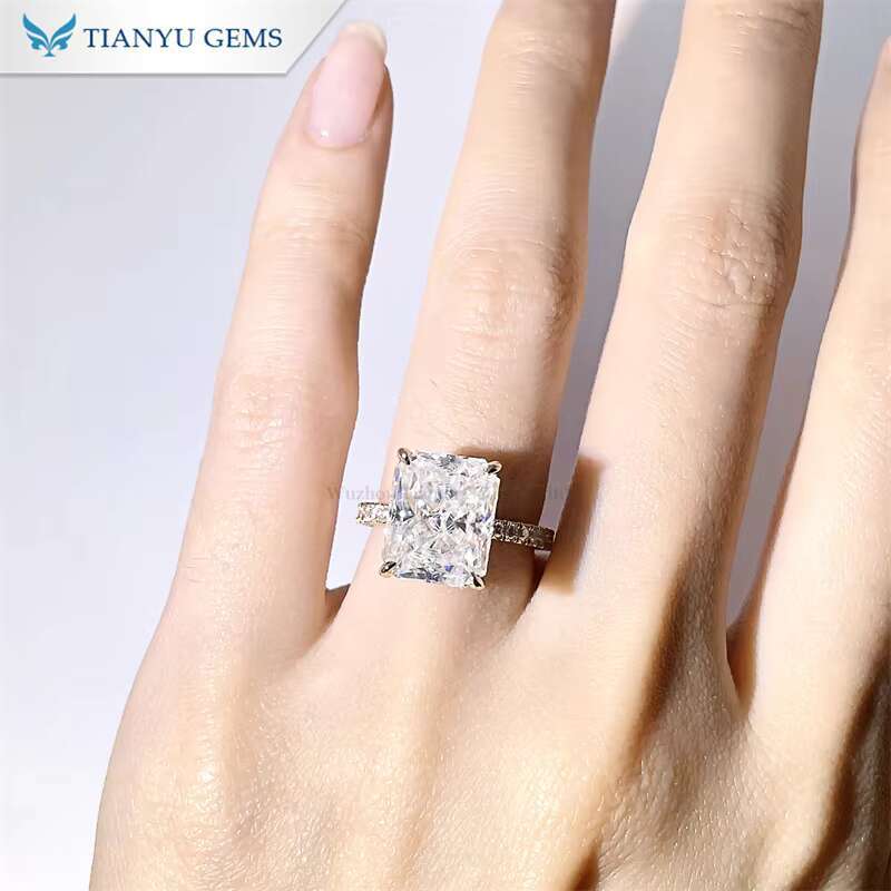 Tianyu Gems 5ct Radiant Crushed Ice Cut Moissanite Engagement Rings New Design 9*11mm Solid Yellow Gold 10k 14k 18k Wedding Gift