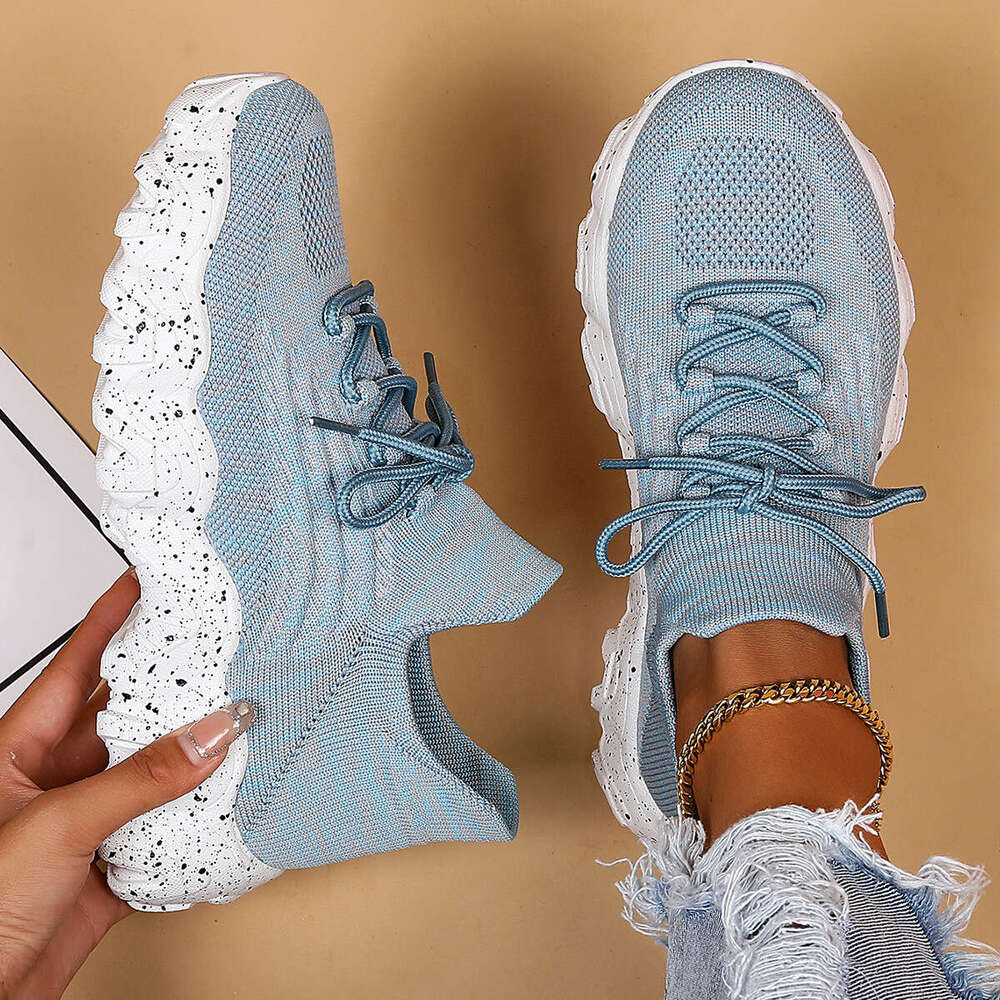 NEW TOP Large size sports for women, breathable fly knit socks, one foot lazy shoes