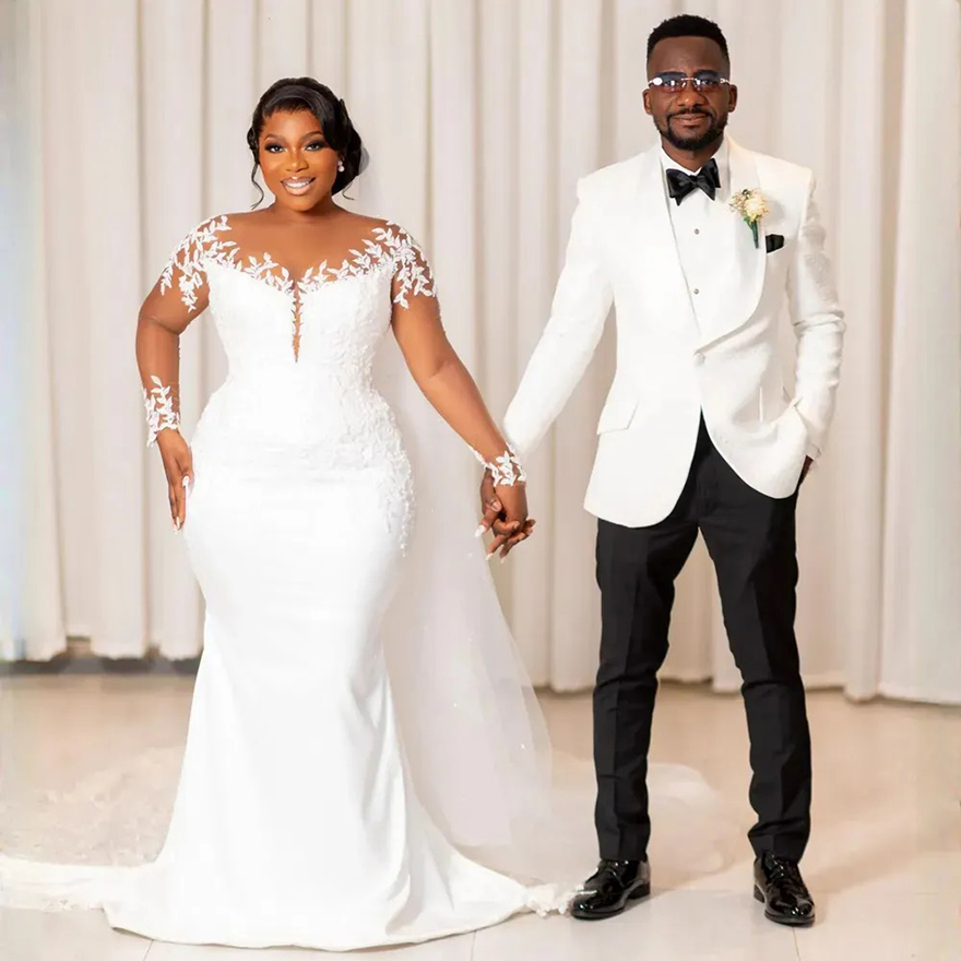 Elegant African White Satin Mermaid Wedding Dresses With Illusion Long Sleeves Lace Appliques Chapel Train Gorgeous Bridal Gown Plus Size Wedding Gown