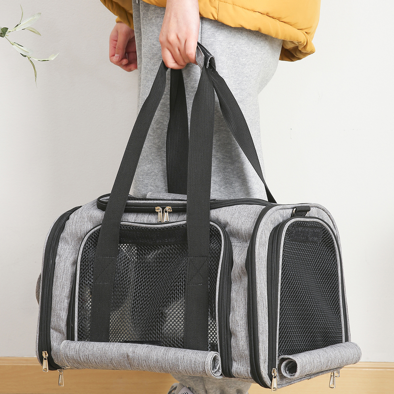 Pet Carrier Bag for Small Medium Cats Dogs Puppies up to 26 Lbs Steel Frame Dog Carrier pricacy-Oriented cat Carrier Collapsible pet Carrier for Easy 