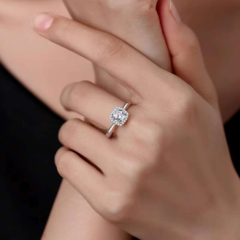 925 Sterling Silver Moissanite Ring 1.0ct Moissanite Diamond Women Luxury Wedding Rings for Women