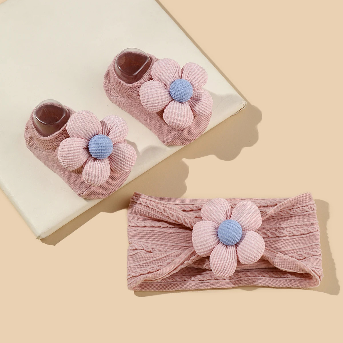 2 Pcs/Set Baby Girls Headband Socks Set born Girls Cute Flowers Toddler Princess Sock Autumn Infant Hair Accessories Gift 250528