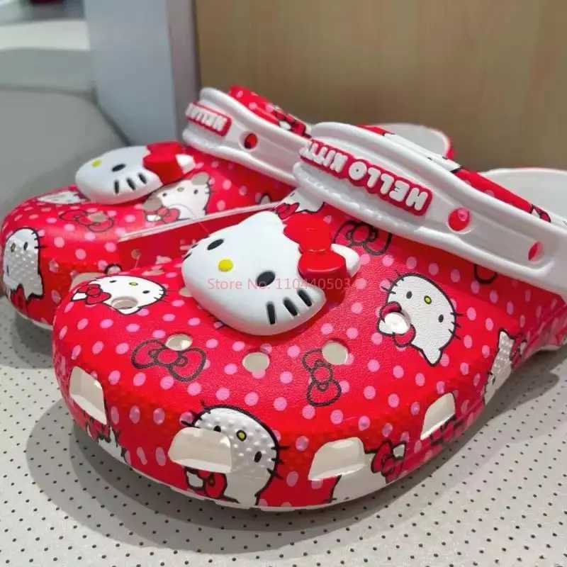 Sanrio New Hello Kitty Hot New Crocs Cartoon Character Summer Cute Cartoon ChildrenS Slippers Non-Slip Soft Soled Sandals Giftsw250528