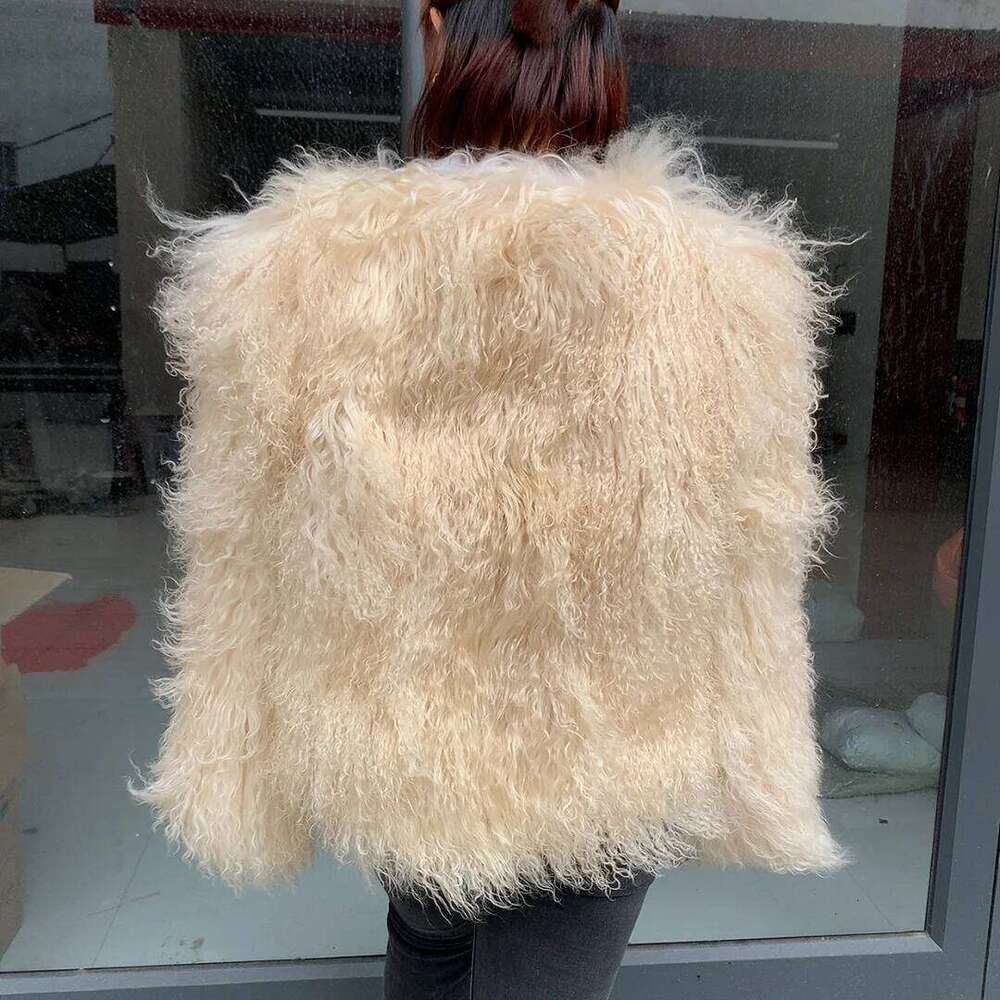 Women's genuine fur for autumn and winter warmth high-quality Mongolian sheepskin coat