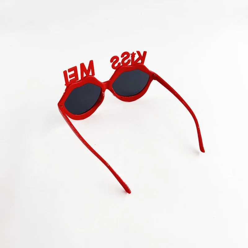 Sexy Red Lips Sunglasses for Women Retro Metal Frame KISS ME Glasses with LED Light Valentine Wedding Party Cosplay Eyewear W250528