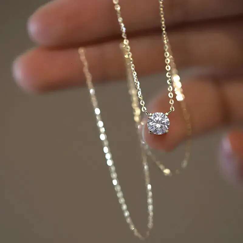 2024 Choucong Moissanite Dia Pendant Simple Fashion Jewelry Real 100% Sterling Sier 14K Gold Solitaire Gemstones Women Beach Clavicel Necklace Gift