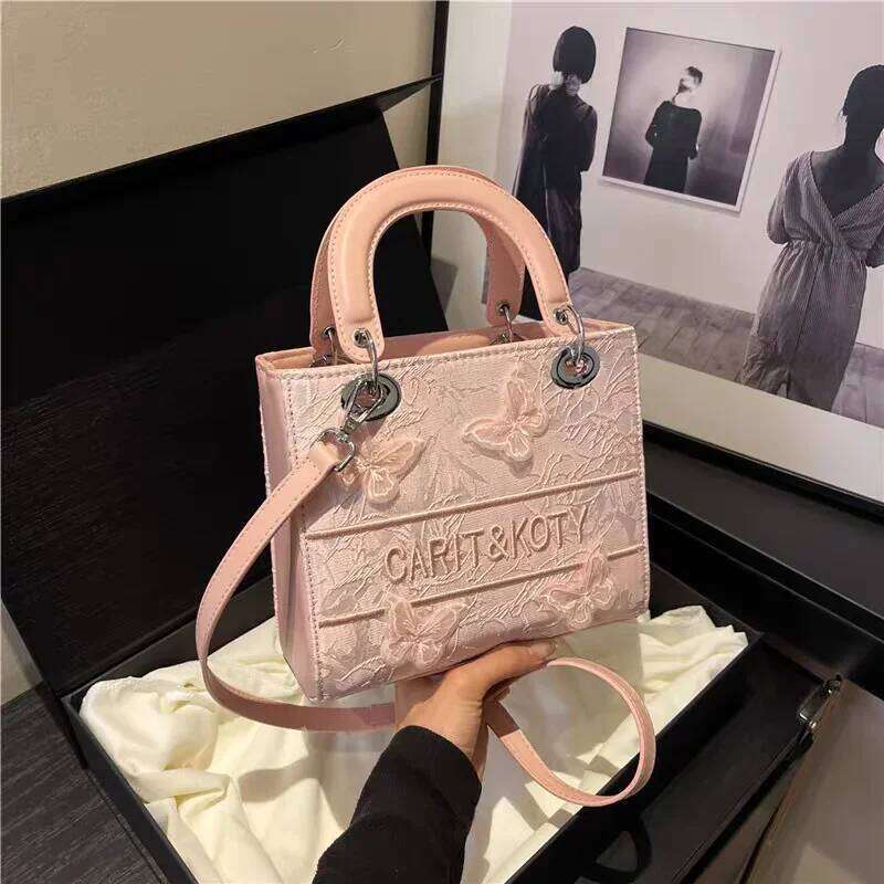 The 2025 New Brand Butterfly Design Is A Personalized, Casual And Versatile Women's Single-Shoulder Crossbody Bag
