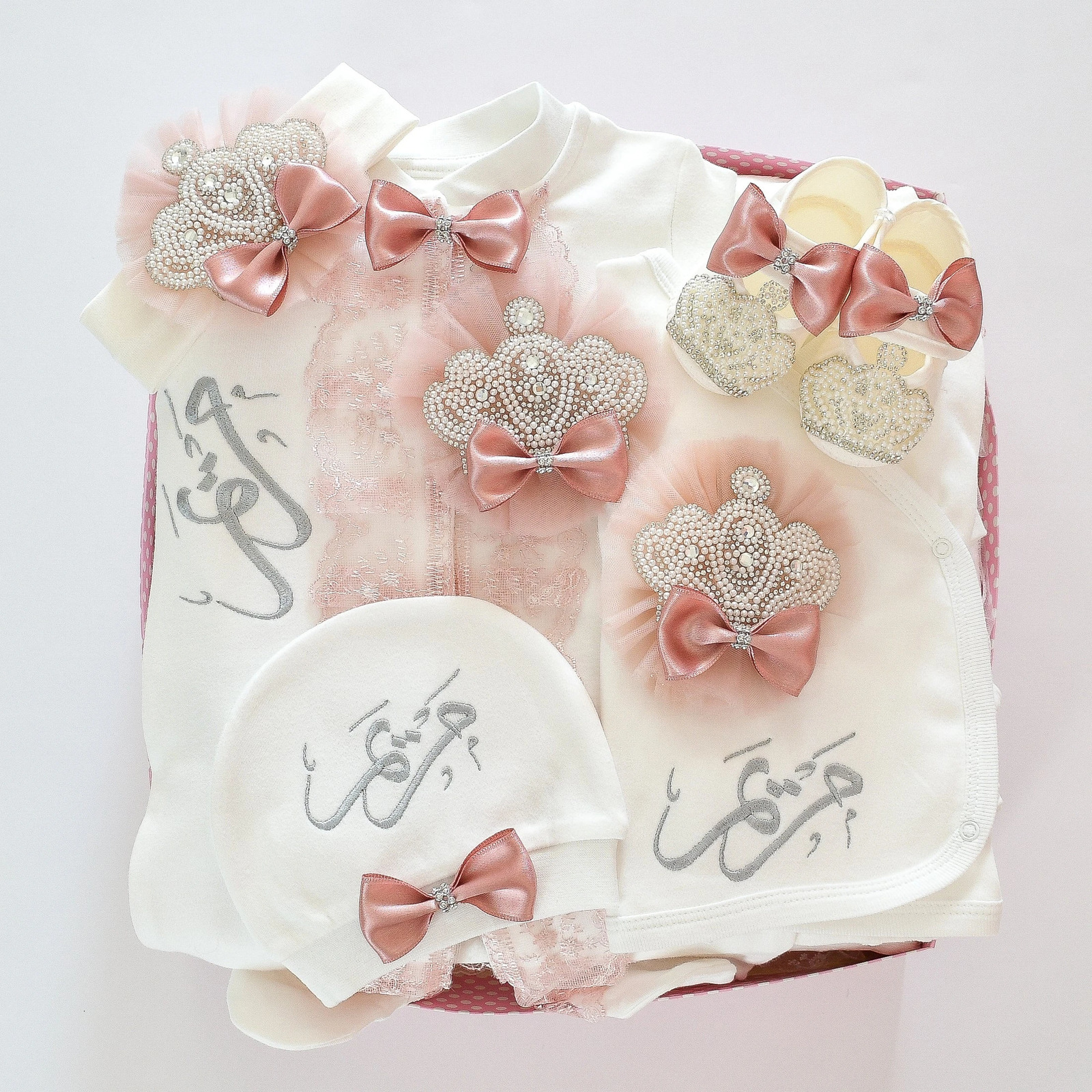 Dollbling Embroidery Name Parajam Royal UK Baby Gift Set Cotton born Nursery Bedding receiving Blanket Pography Outfit 250517