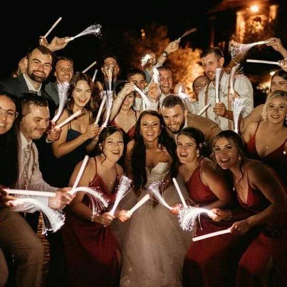 24-96PCS LED White Fiber Optic Wands For Wedding 3 Modes Flashing Glow Sticks for Kids Light Up Wand Dark Party Favors Birthday W250528