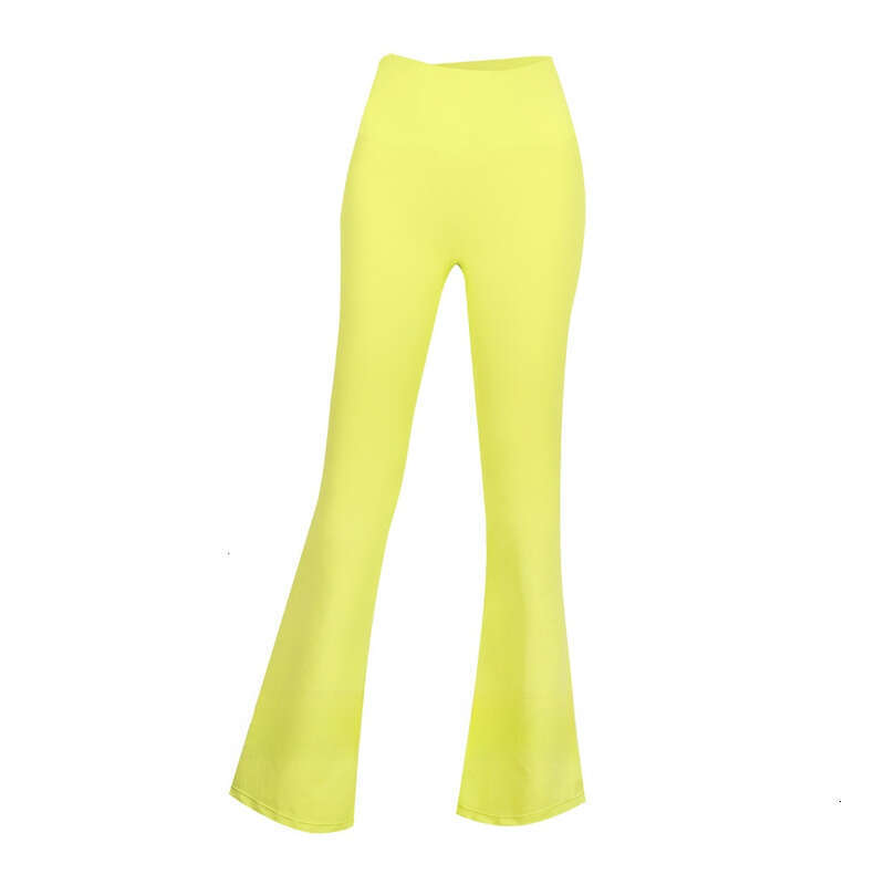 women outfit featuring flared pants highstretch fabric sculpting fit leggings pilates yoga designer with flatlock seams elastic waistband comfort