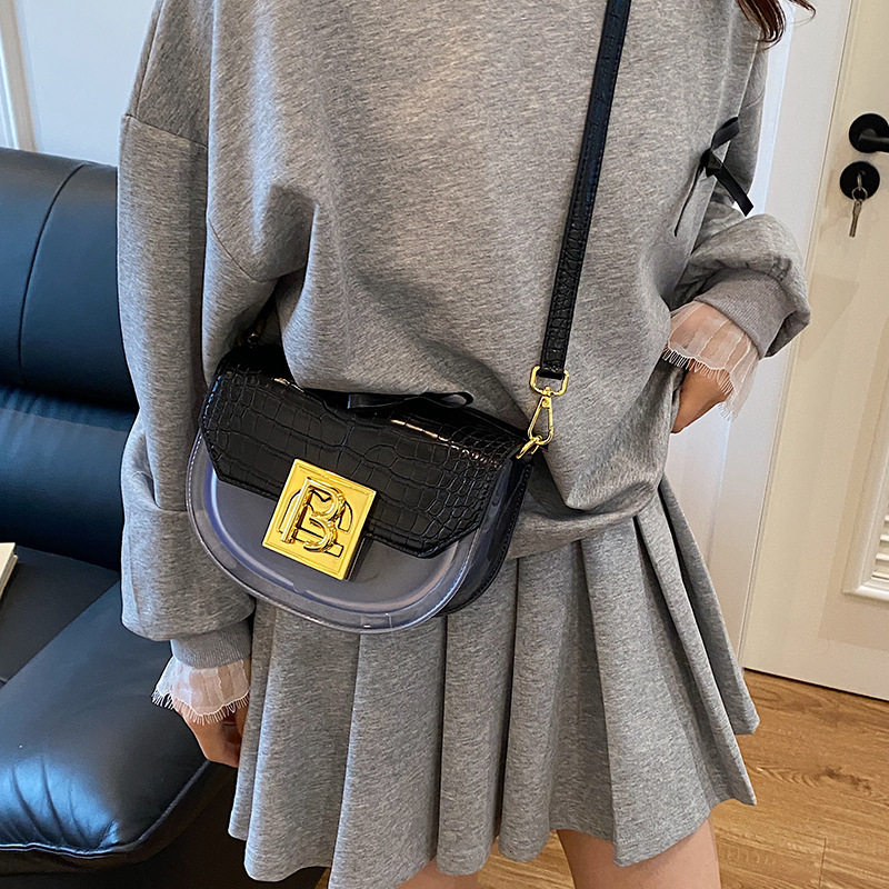 Top Brand High Quality New Style Versatile 2025 New Saddle Bag Jelly Bag Women's Fashion Retro Crossbody Bag High-end Popular Small Bag New Free 