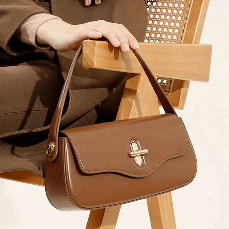2025 New Genuine Leather Women's Stick Senior Designer Shoulder Bag Fashion Handbag Commuter