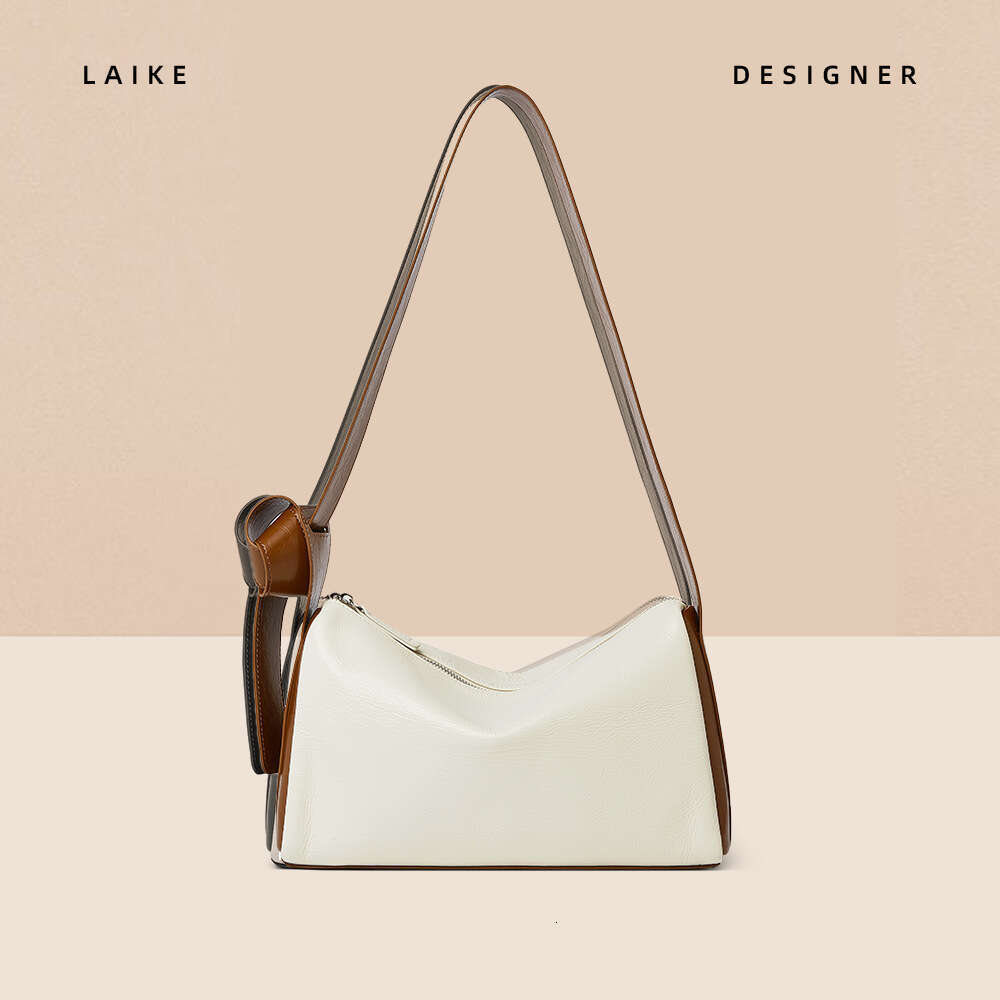 2024 New First Layer Oil Wax Cowhide Crossbody Korean Style Niche High-end Pillow Single Shoulder Women's Bag