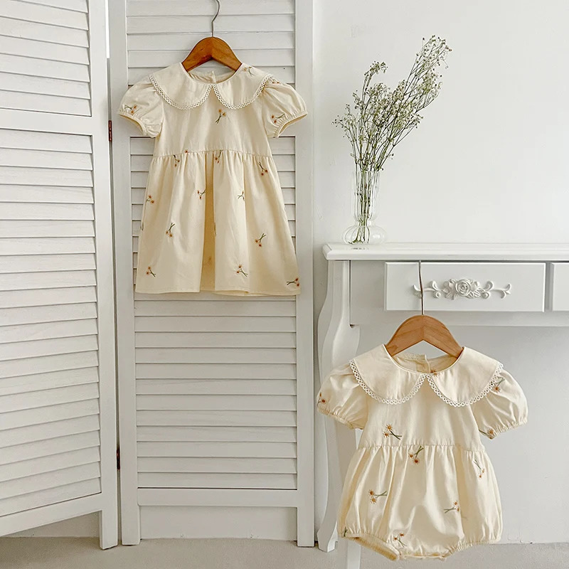Infant Baby Girls Lace Collar Dress Rompers Sisters Clothes Kids Embroider Flower Princess Family 250528