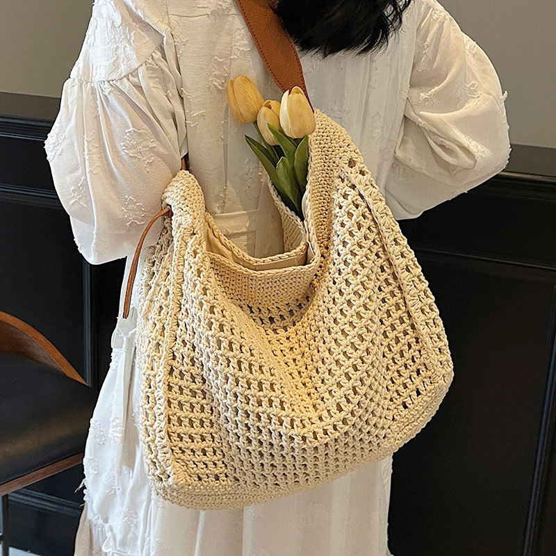 Women's Handbag Free Shipping Designer Bag 2025 Artistic Lazy Hollow Shoulder Bag Woven Tote Bag Versatile Vacation Beach Bag Crossbody Bag