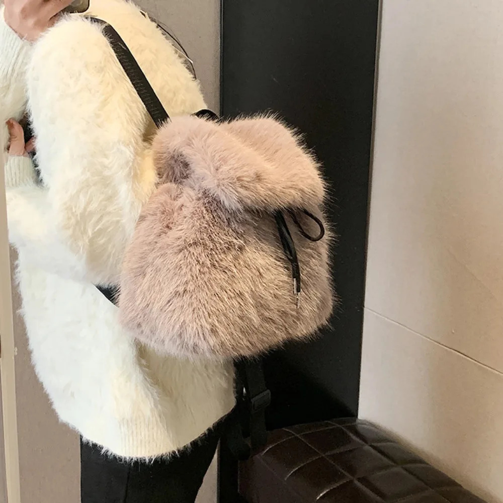 Fashion Solid Color Faux Fur Drawstring Bag Fluffy Knapsack Plush Backpack Large Capacity Soft Flap Bag Women 250527