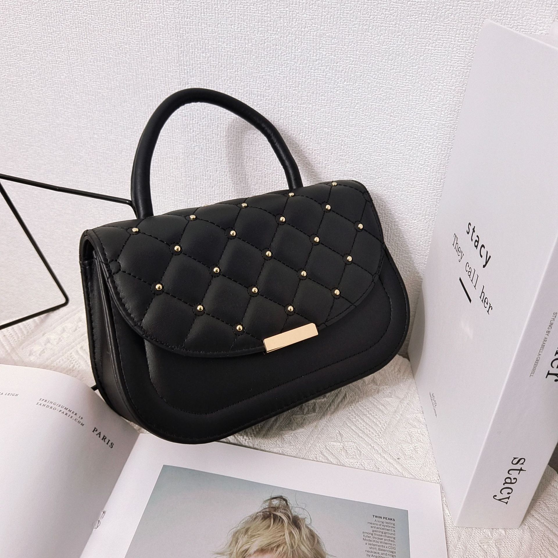 High quality brand, high-quality new style, free designer bag, fashionable charm, diamond pattern handbag, shoulder bag, crossbody bag, new free desig