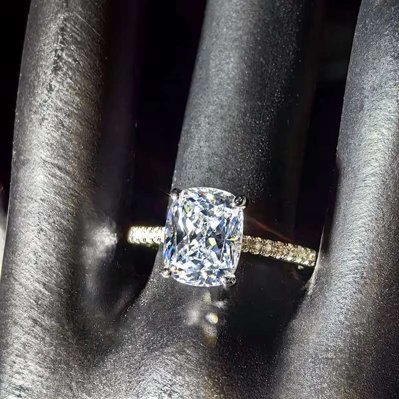 Pass Diamond Tester Luxury D Color Moissanite Halo Womens Radiant Cut Square Ring With 925 Sterling Silver GRA Wedding Gift