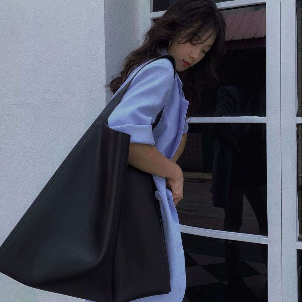2023 New Genuine Leather Korean Style Tote for Women Simple Fashion Shopping Single Shoulder Large Capacity Bag