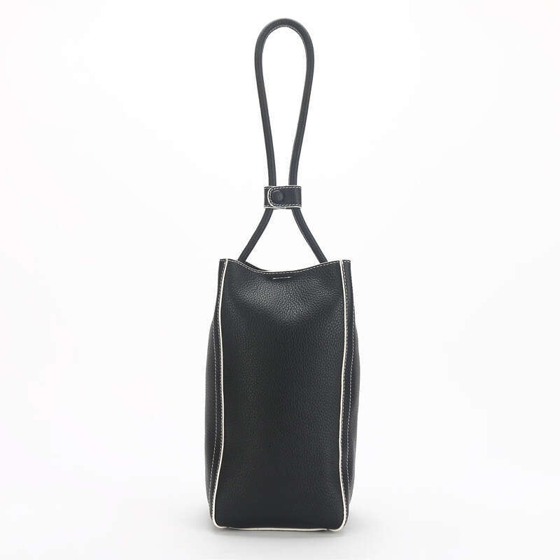 2023 New Korean Style Niche Women's Fashion High-end Underarm Simple Single Shoulder Large Capacity Bucket Bag