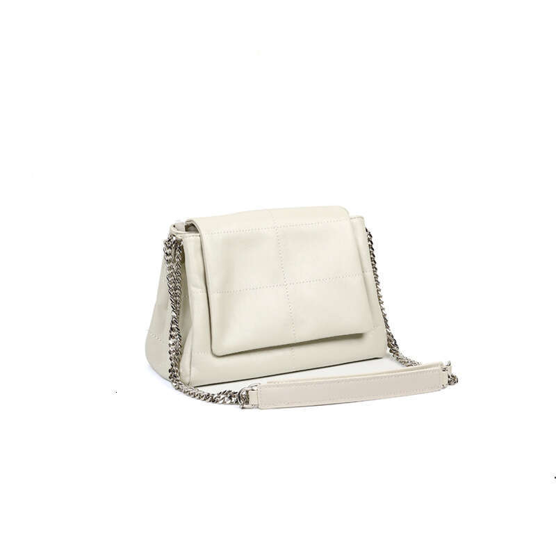 OEM Custom Versatile Crossbody Underarm Shoulder Production Simple Fashion Korean Style Quilted Chain Bag