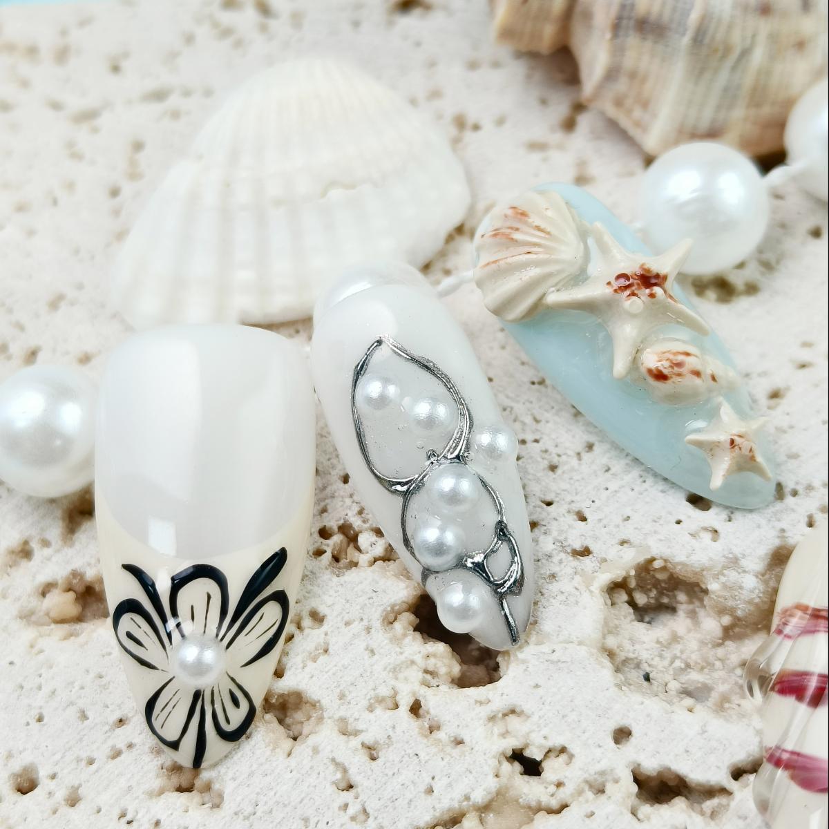 10pcs Ocean series Handmade Press-on nails Medium Almond Nails Bundle 3D Hand drawn Shell Pearl Finished nail stickers Free storage box jelly glue and