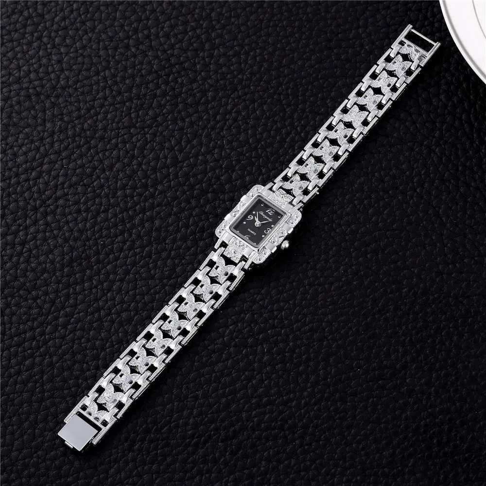 Fashion Luxury Women Silver Beauty Rectangle Dial Designer Ladies Quartz Wristwatch Exquisite Metal Bracelet Watches Female Gift XJ250527