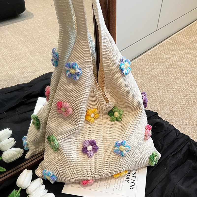 Women's Handbag Free Shipping Designer Bag Spring Summer Knitted Flower Single Shoulder Tote Bag Lazy Style Small Fresh Sweet Simple Armpit Bag B