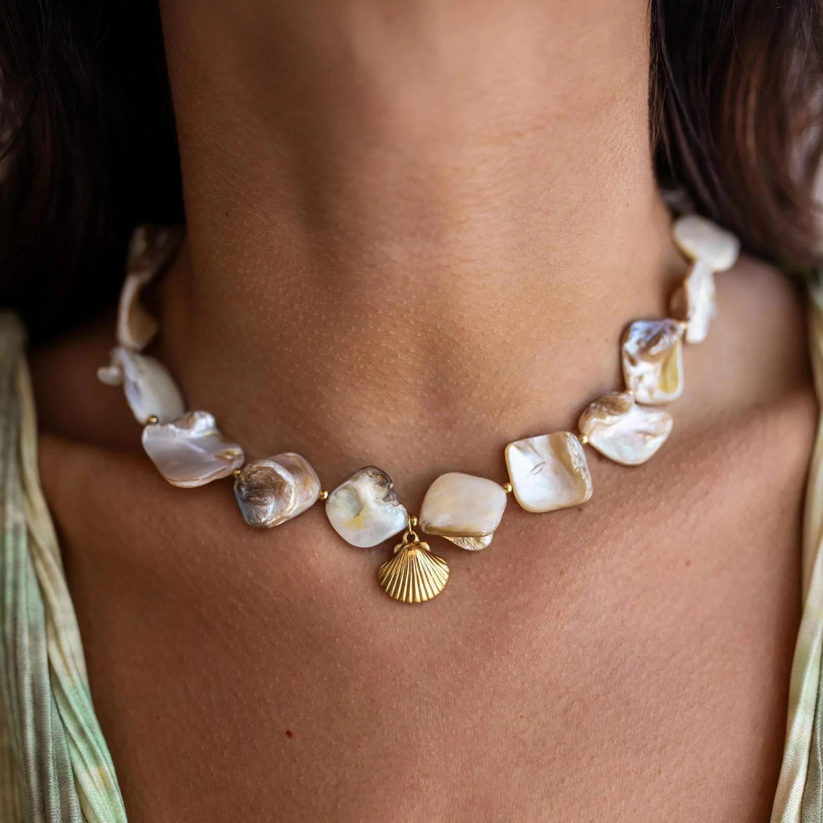 Perisbox Bohemian Trendy Natural Shell Choker Necklace for Women 18K Gold Plated Seashell Pendant Necklaces Beach Party Jewelry 250520