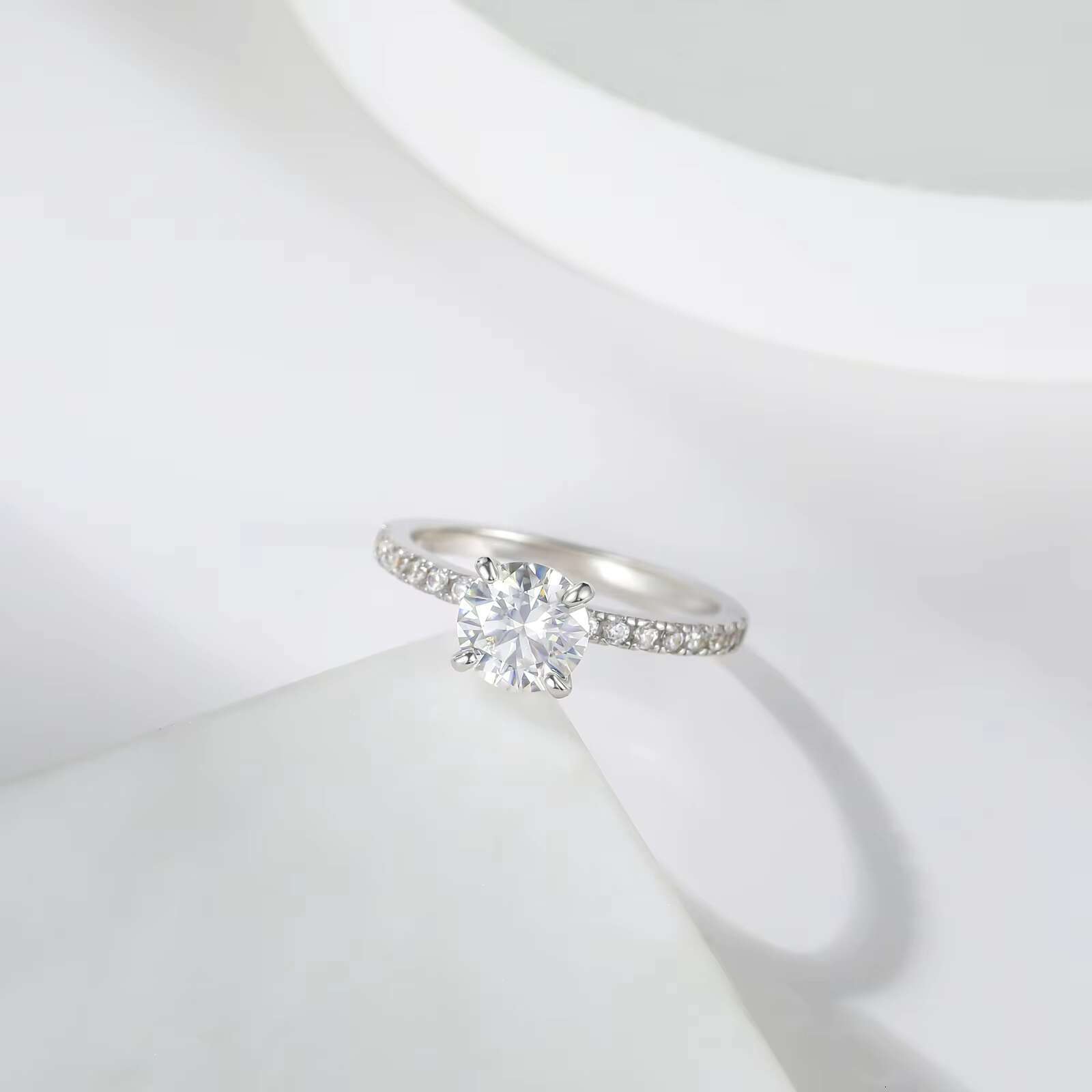 Wholesale Rings 1ct for Women 925 Sterling Silver Fine Jewelry Women Moissanite Wedding Ring