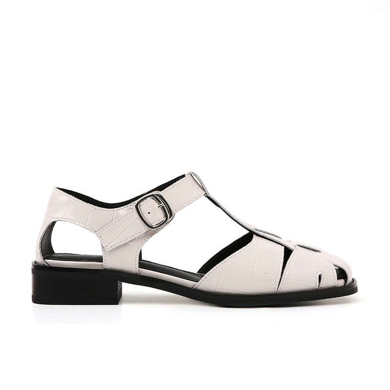 Instant Dispatch Su Yinyin Same Style Square Woven Hollow Out Closed Toe Flat Roman Sandals Women Pig Cage Shoes Summer