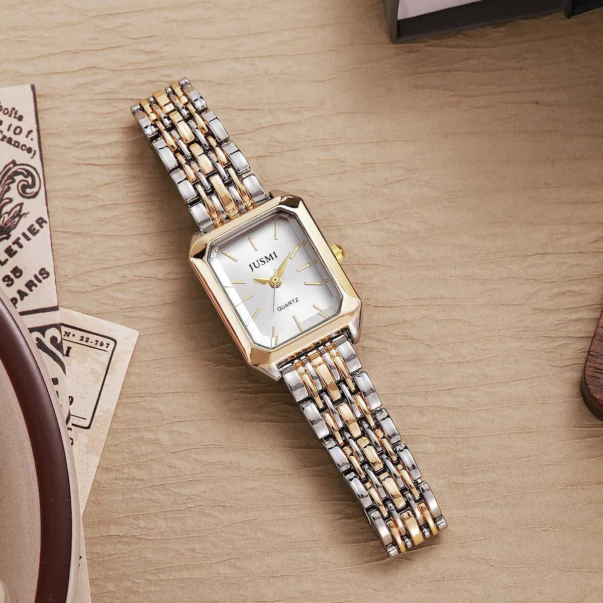 Ladies new square dial steel strap quartz watch fashionable and versatile a gift for family members for the holiday. XJ250527