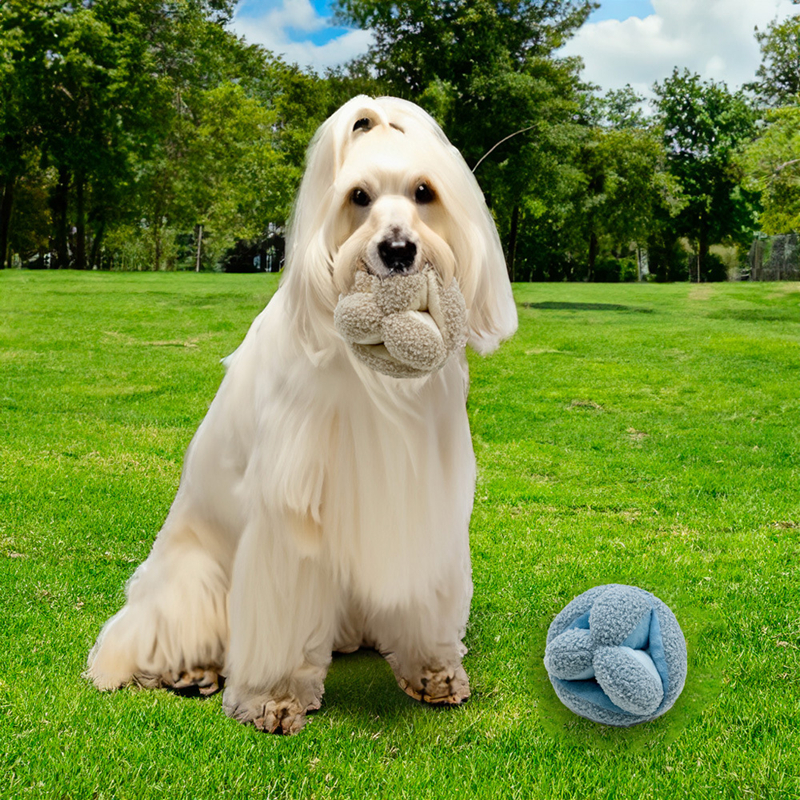 Interactive Dog Snuffle Ball, Plush Squeaky Dog Toys Balls for Dogs, Interesting Dog Chews Ball Indoor Outdoor Sports Stuffed Puppy Toy for Small Medi