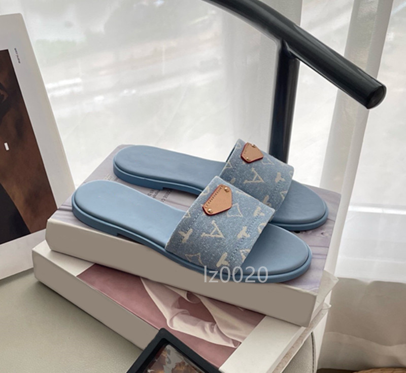 women slides designer Slippers for womans sandals flat fashion summer Embossed denim fabric slipper outdoor Indoor shoes Leisure beach slides Designer shoes 35-41