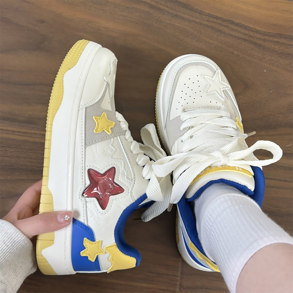 Designer casual shoes2025 New Niche Versatile Star White Sneakers Casual Sports Dopamine Women's Board Shoes