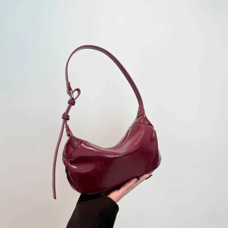 Women PU Shoulder Bag Fashion Underarm Bag Large Capacity Crescent Shoulder Purse Solid Color Chic Hobo Bag Outdoor Travel Bag Y250528