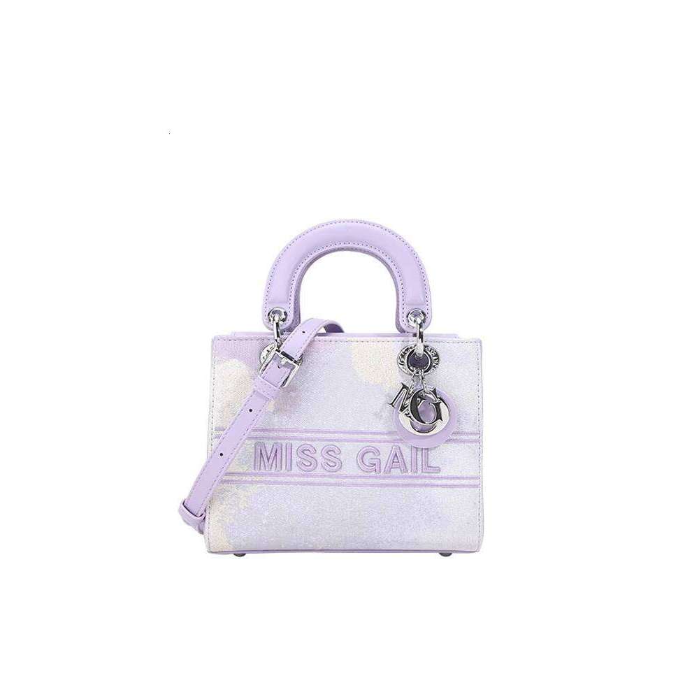 Girls Sweet Popular Handheld Square Bag With Contrast Color Delicate Pendant New Fashion And Handbag For Party