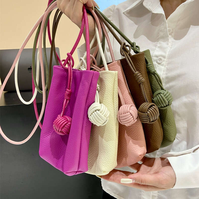 2023 Autumn Winter New Handwoven Niche High-end Underarm Shoulder Handbag Women's Bag Pendant