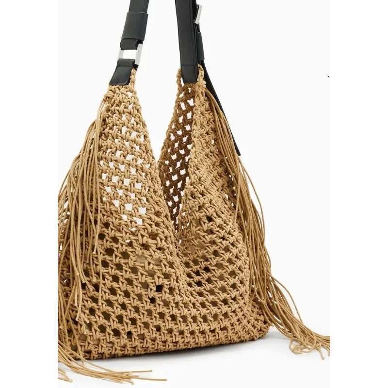 Designer Tote Women 2025 New Large Capacity Bohemian Style Beach Handmade Woven Hollow Out Tassel Shoulder Bag