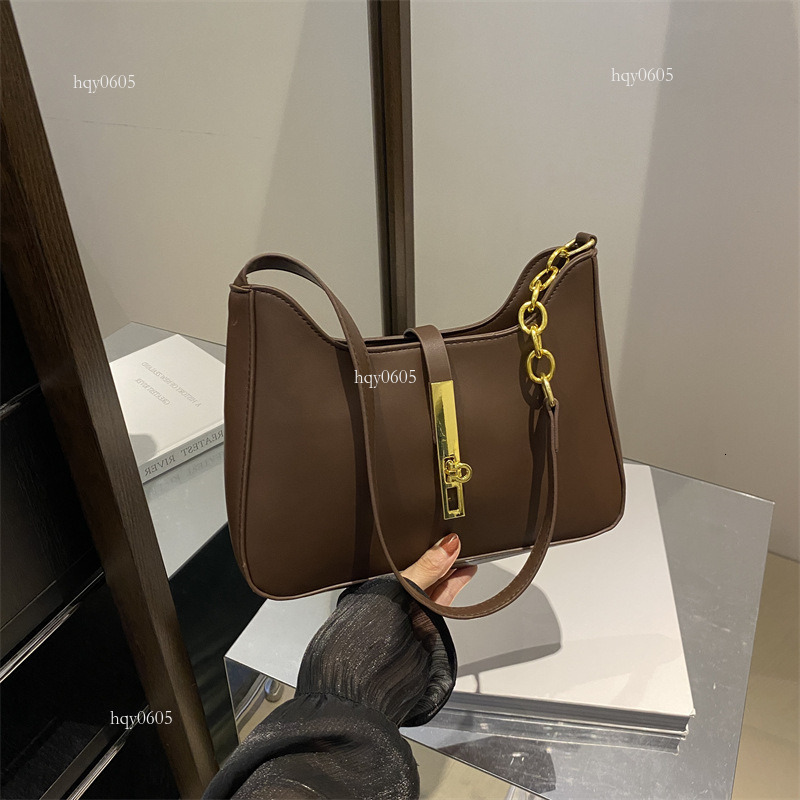 Top quality Brand High Quality New Style Free Delivery Designer Bag High-End for Women 2024 Trend Versatile Autumn Retro French Underarm Niche Design 