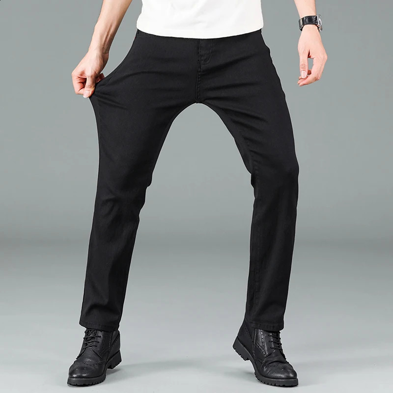 Mens pure black jeans Korean version trendy straight fit pants mens comfortable and elastic classic business jeans 250526