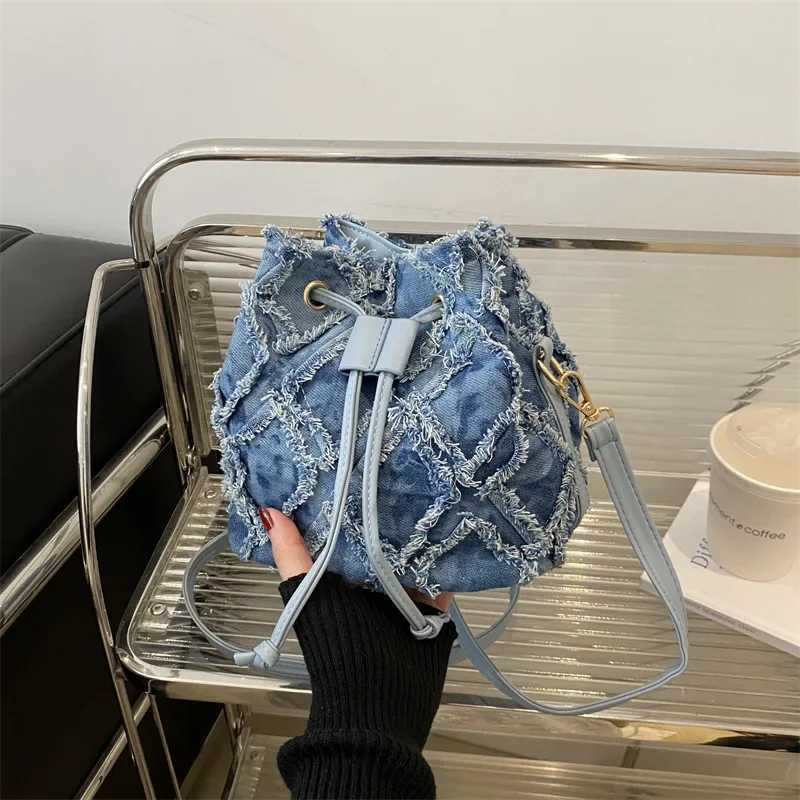 Fashionable Denim Bucket Bag Womens Large Capacity Versatile High Quality Korean Style Crossbody Bag Pure Color Trendy Design XJ2520528