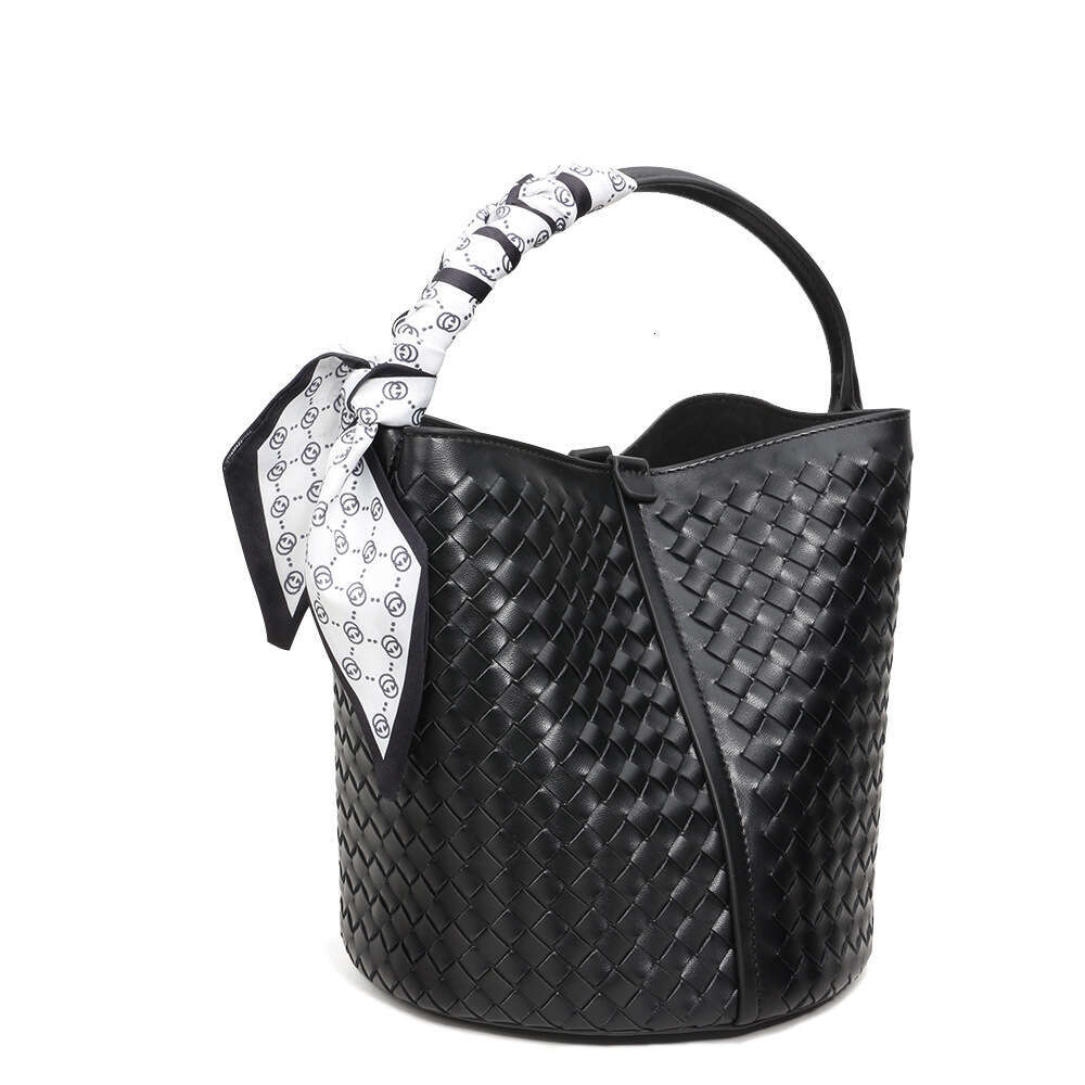 Tote Bag Woven Cowhide Bucket For Women Crossbody Large Capacity High End Genuine Leather Tote Bag Commuter Shoulder Bag Shoulder Bag Braided Handbag