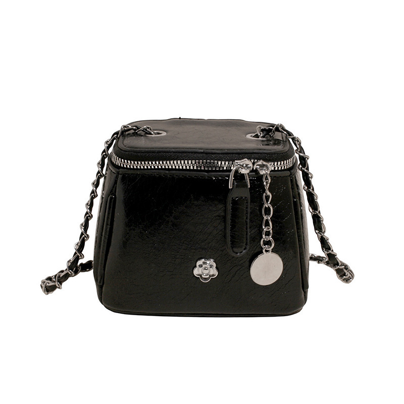 Women s Mini Bag Summer New Camellia Chain Shoulder Crossbody Bag Niche Women s Handbag Designer fashion Women fashion s Shoulder Bag