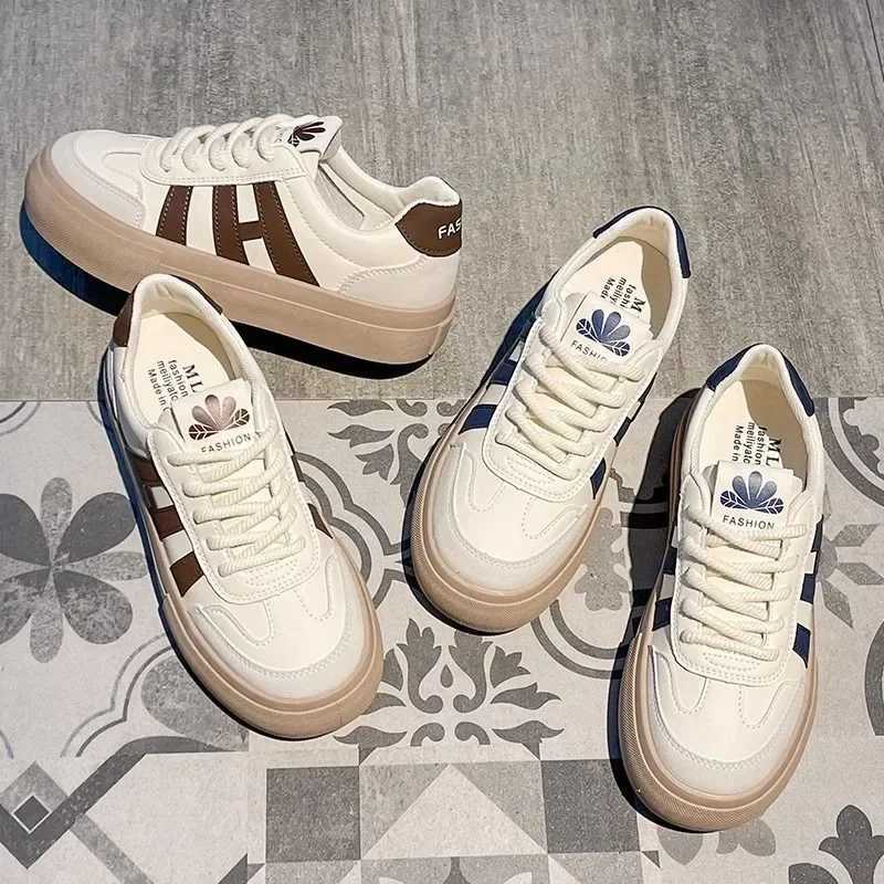 Womens Vulcanize Shoes Design Round Toe Lace Up Sports Casual Womens Sneaker Shoes Comfortable flat shoes womens shoes XJ250529