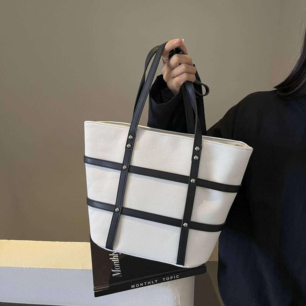 Hot Selling Ladies' Casual Shoulder Tote Bag With Large Capacity New Texture Versatile Handbag Designer Bags