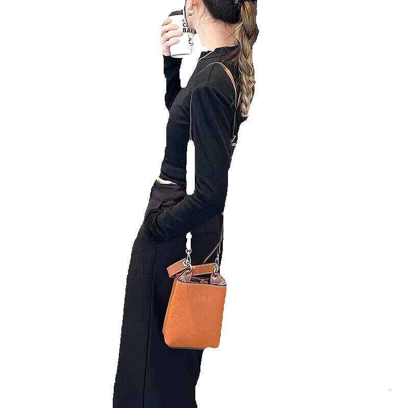 Designer Luxury Designer Luxury Cowhide Custom Name Crossbody Bag Fashion Spring Summer New Designer Handbags For Woman Large Capacity Party Bucket Ba