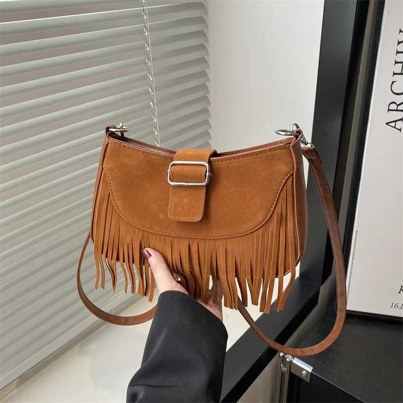 Vintage Tassel Crossbody Bags For Womens Gift Casual Adjustable Strap Fringe Shoulder Bag For Daily Use/Leisure Vacation XJ2520528