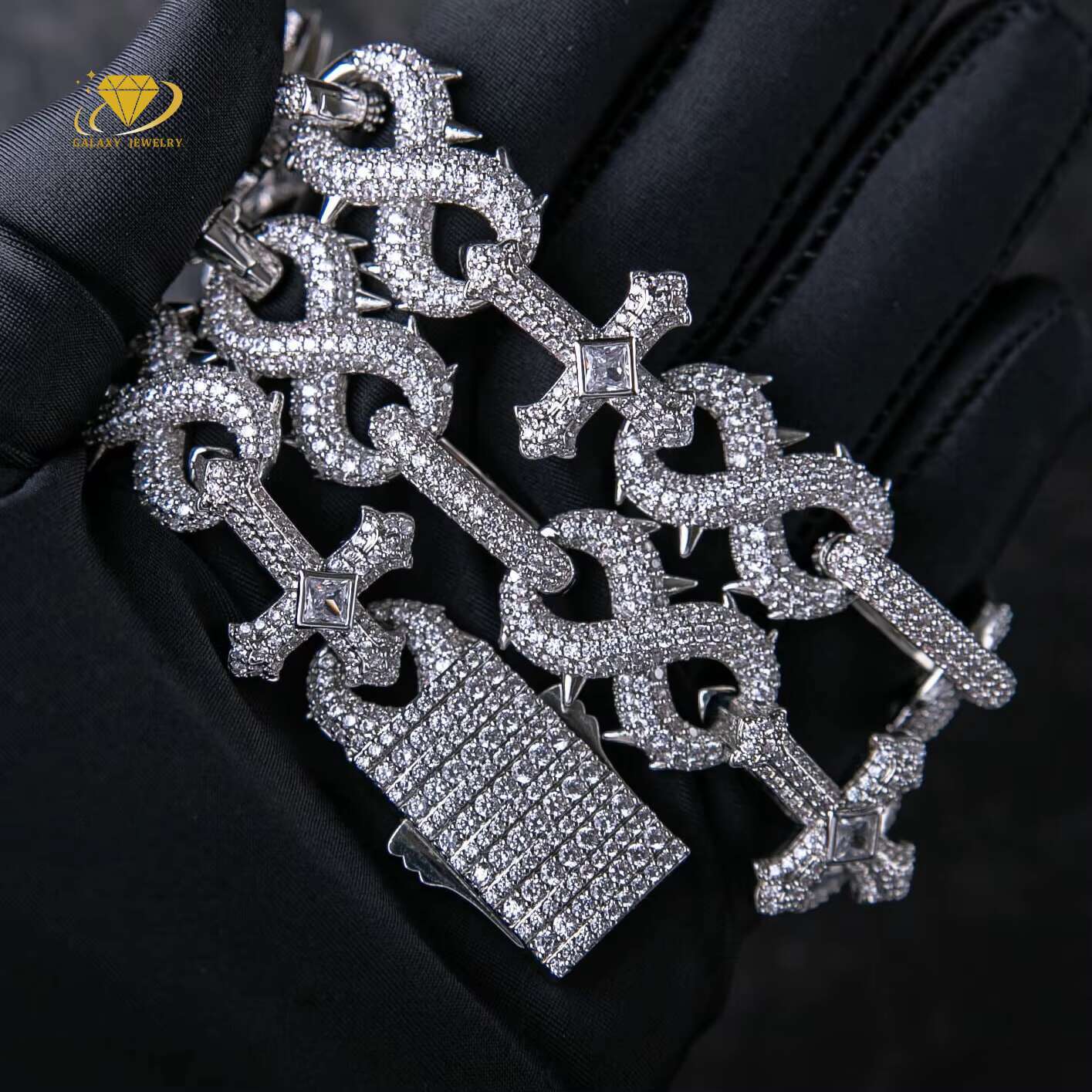 Christian Hip Hop S925 Silver Gra Number 8 With Spikes Iced Out Round Vvs Moissanite Cuban Link Chain With Cross for Men Women